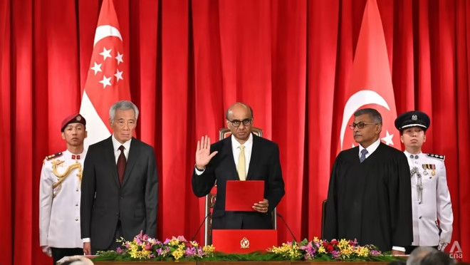 Tổng thống Singapore Tharman Shanmugaratnam tuyên thệ nhậm chức ảnh 1