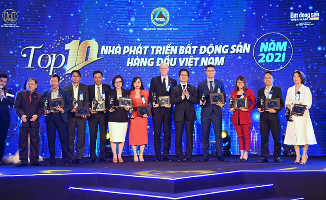 Vinh danh các thương hiệu bất động sản dẫn đầu năm 2021-2022 ảnh 1