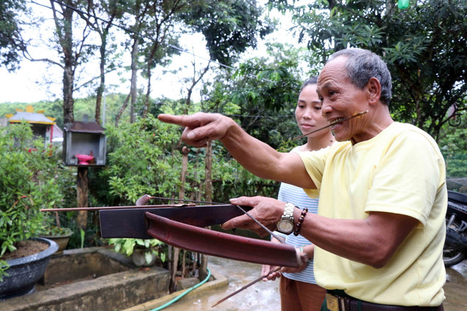 [Photo] Người duy trì môn bắn nỏ truyền thống của đồng bào vùng cao ảnh 3