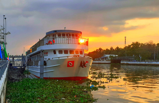 Khai thác tàu du lịch Xà No - nét độc đáo miền sông nước Hậu Giang ảnh 1