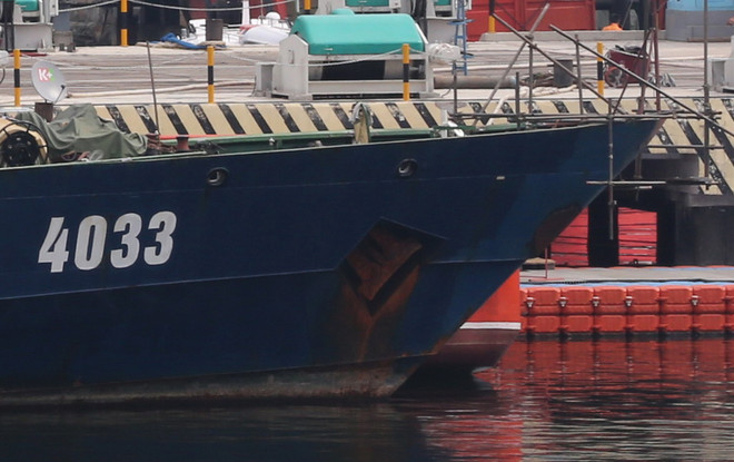 Tàu Cảnh sát biển bị Trung Quốc đâm vỡ đã sẵn sàng ra biển ảnh 5