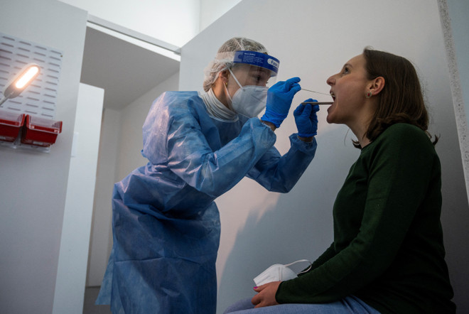 Đức thêm 40 quốc gia vào danh sách khu vực rủi ro cao về COVID-19 ảnh 1