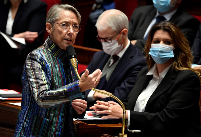 Chính phủ Pháp vượt qua 2 cuộc bỏ phiếu bất tín nhiệm tại quốc hội ảnh 1