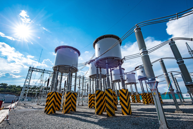 Ninh Thuận: Đóng điện thành công Trạm biến áp nhà máy điện Mặt Trời ảnh 1