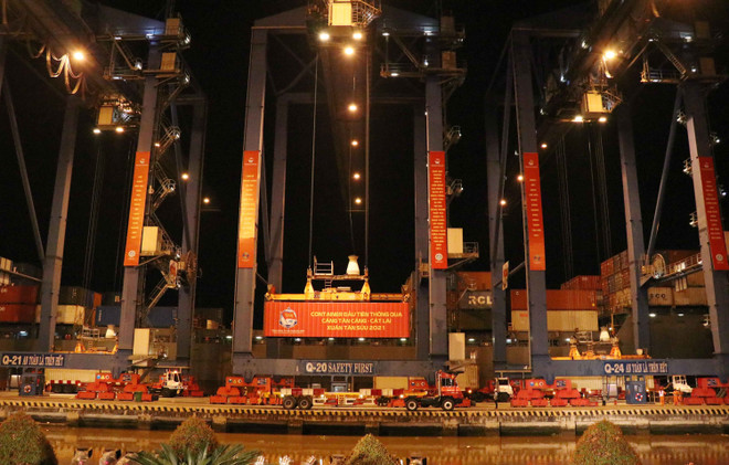 VASEP kiến nghị TP.HCM chưa thu phí hạ tầng cảng biển trong năm 2021 ảnh 2