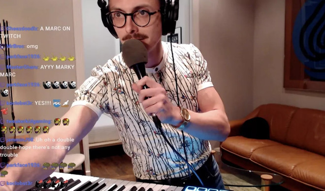 Nghệ sỹ thực trên sân khấu ảo: Xu thế mới thời đại dịch COVID-19 ảnh 1