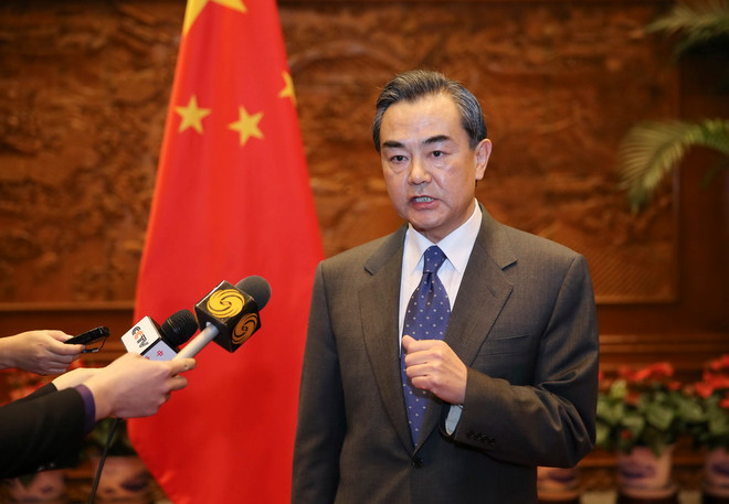 TQ triệu Đại sứ Nhật phản đối ông Abe viếng đền Yasukuni ảnh 1