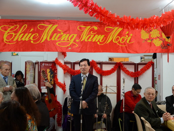 Hội Công nhân Việt Nam tại Pháp gặp mặt đầu Xuân ảnh 1