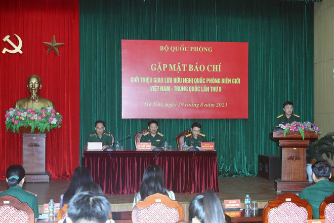 Việt Nam-Trung Quốc tổ chức Giao lưu Hữu nghị Quốc phòng Biên giới ảnh 1