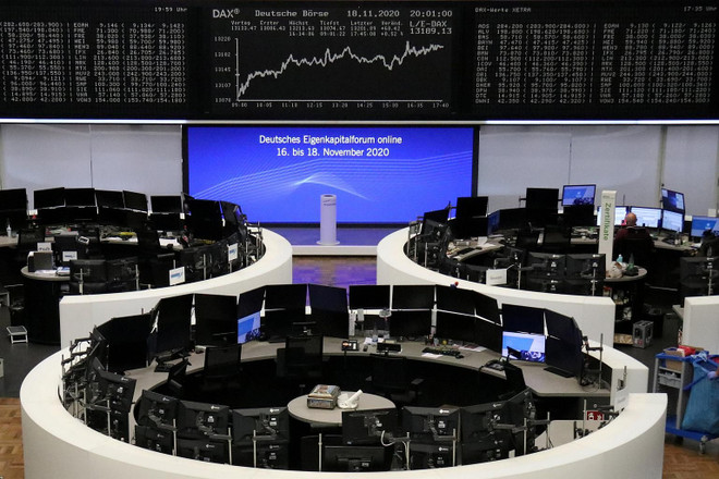 Chứng khoán khởi sắc trước lễ nhậm chức của Tổng thống đắc cử Mỹ ảnh 1