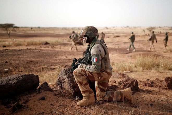 AU cùng Pháp sẽ tăng cường sự hiện diện tại vùng Sahel. (Ảnh: Reuters) AU thông báo điều động khoảng 3.000 binh sỹ tới khu vực Sahel ảnh 1