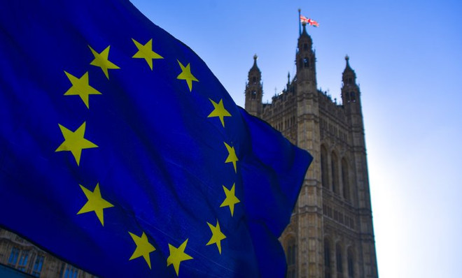 Anh bác bỏ yêu cầu miễn thị thực nhập cảnh cho một số đối tượng của EU ảnh 1