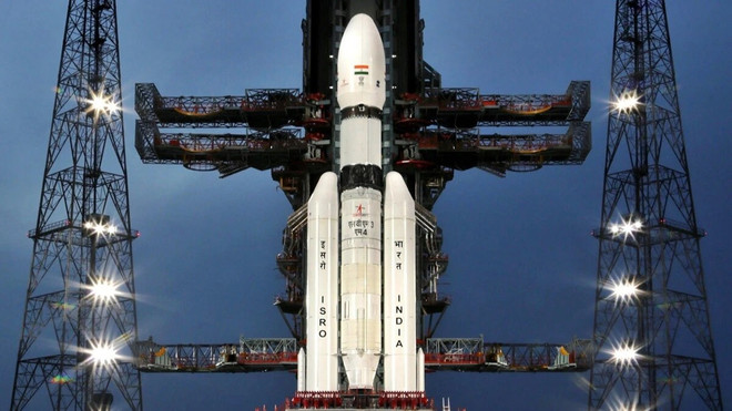 Tàu vũ trụ Chandrayaan-3 của Ấn Độ dự kiến được phóng vào ngày 14/7. (Nguồn: India Today) Ấn Độ sắp trở thành quốc gia thứ tư "đặt chân" lên Mặt Trăng ảnh 1