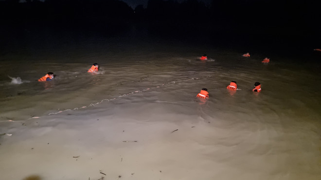 Nghệ An: Hai anh em ruột đuối nước khi đi tắm ở bãi biển Cửa Lò ảnh 1