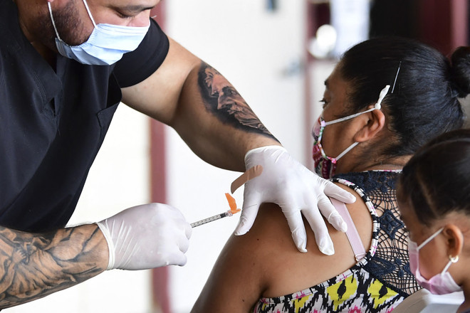 Dịch COVID-19: Hơn 160 triệu người ở Mỹ được tiêm chủng đầy đủ ảnh 1