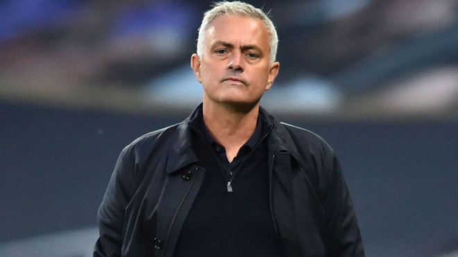 Các HLV tại Anh phản ứng ra sao khi Man City thoát án phạt? ảnh 1