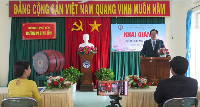 Học sinh nhiều địa phương chào đón năm học mới theo hình thức đặc biệt ảnh 3