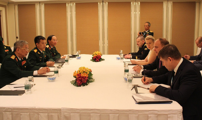 Shangri-La 13: Việt Nam khẳng định luôn theo đuổi hòa bình ảnh 1