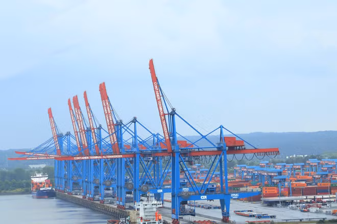 Tâm lý nhà đầu tư giảm sút, kinh tế Đức đang rơi vào suy thoái ảnh 1