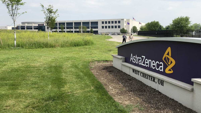 Mỹ chia sẻ vaccine của AstraZeneca cho Mexico và Canada ảnh 1