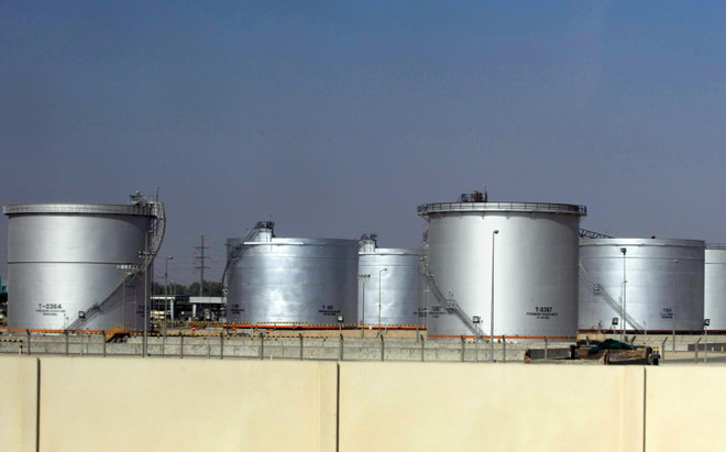 Một cơ sở lọc dầu của Saudi Arabia. (Ảnh: AFP/TTXVN) Saudi Arabia dùng dầu dự trữ sau vụ tấn công vào nhà máy của Aramco ảnh 1