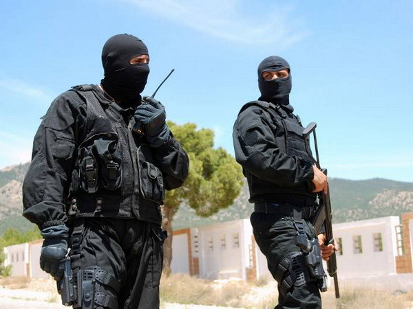 Tunisia chặn đứng nhiều âm mưu tấn công khủng bố và ám sát ảnh 1