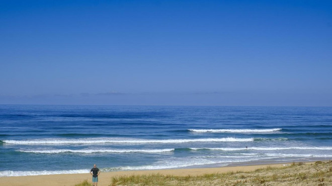 Hàng trăm kilogram cocaine trôi dạt vào các bãi biển ở Pháp ảnh 1
