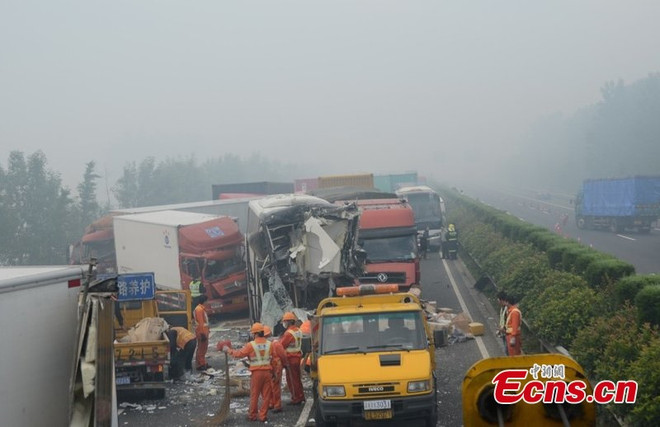Trung Quốc: Tai nạn nghiêm trọng trên cao tốc, ít nhất 11 người chết ảnh 1