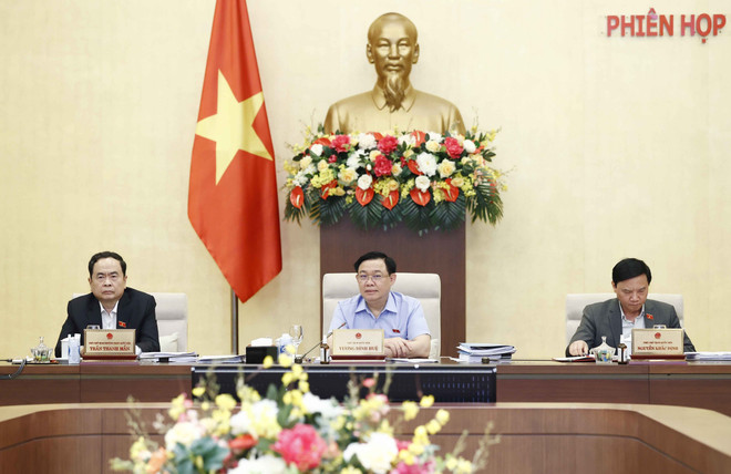 Nghiên cứu để có hướng dẫn phù hợp diễn biến dịch COVID-19 ảnh 1