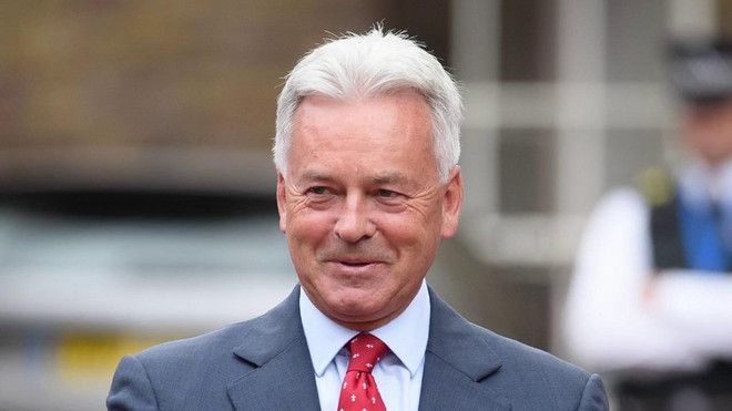 Nhiều quan chức chính phủ Anh từ chức do bất đồng với ông Johnson ảnh 1