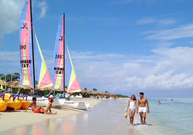 Cuba cán mốc 3 triệu lượt du khách nước ngoài trong năm 2014 ảnh 1