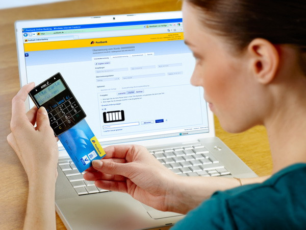 Anh: Giao dịch ngân hàng bằng công nghệ đạt 1 tỷ bảng mỗi ngày ảnh 1