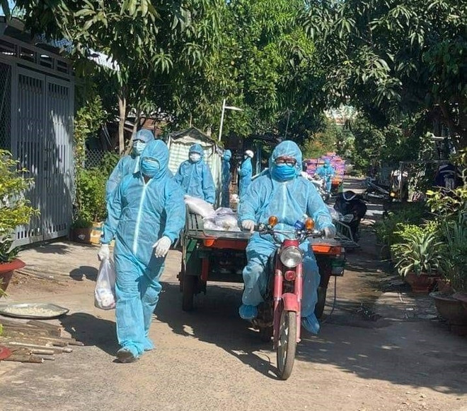 Kỷ niệm 76 năm TTXVN: Phóng viên trưởng thành từ tác nghiệp COVID-19 ảnh 2