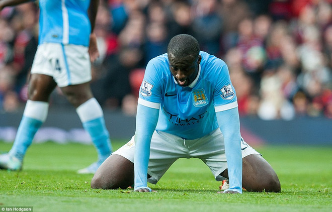 Rooney và Yaya Toure là những "tội đồ" của trận derby tẻ nhạt ảnh 2