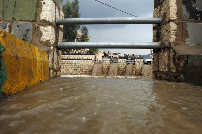 Lũ lụt hoành hành gần một tháng tại Yemen khiến 77 người thiệt mạng ảnh 1