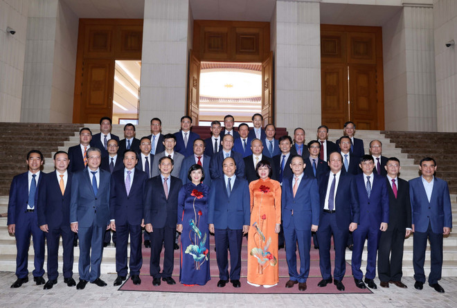 Thủ tướng tiếp Đại sứ, Trưởng Cơ quan đại diện Việt Nam ở nước ngoài ảnh 1