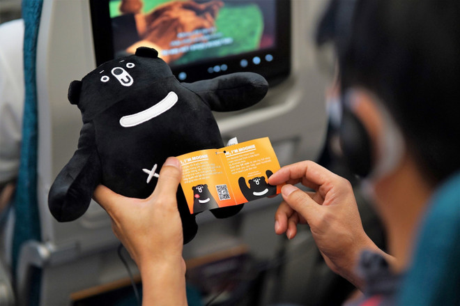 Vietnam Airlines và Animals Asia tặng quà bất ngờ dịp Trung Thu ảnh 9