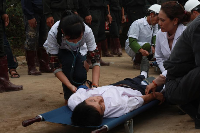 [Video] Diễn tập giải cứu công nhân bị kẹt trong hầm thủy điện ảnh 1