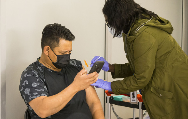 Thế giới có hơn 300.000 ca mắc và gần 4.800 ca tử vong trong 24h qua ảnh 2