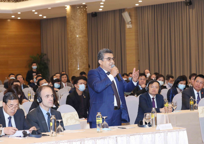 Các nhà ngoại giao tin tưởng Việt Nam tiếp tục vững bước đi lên ảnh 2