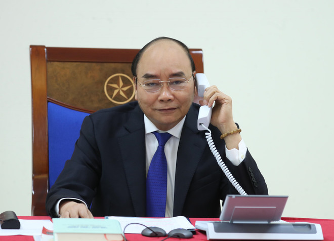 Thủ tướng Chính phủ Nguyễn Xuân Phúc. (Ảnh: Thống Nhất/TTXVN) Thủ tướng yêu cầu không lơi lỏng các biện pháp phòng chống dịch ảnh 1