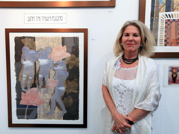 Người phụ nữ 20 năm giới thiệu hội họa Việt Nam với thế giới ảnh 1