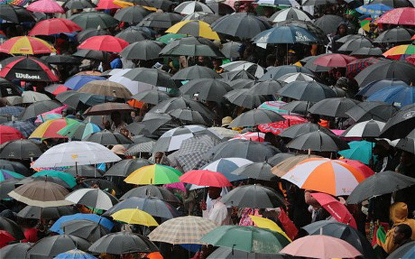 Đoàn đại biểu Việt Nam dự lễ tang cố Tổng thống Mandela ảnh 1