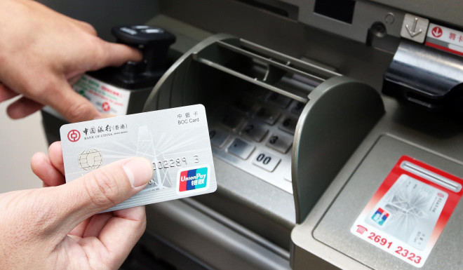 Trung Quốc triệt phá đường dây lừa đảo bán thẻ ngân hàng mô lớn ảnh 1