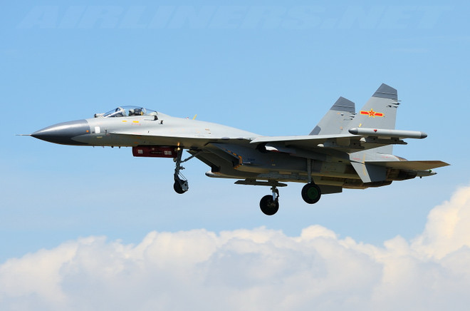 Báo Mỹ: Máy bay Trung Quốc và Mỹ "suýt va chạm" trên Biển Hoa Đông ảnh 1