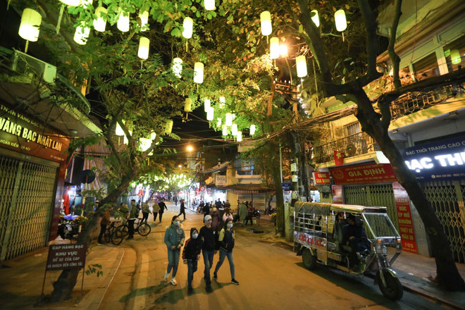 Phố cổ Hà Nội chính thức mở rộng không gian đi bộ phía Nam ảnh 1