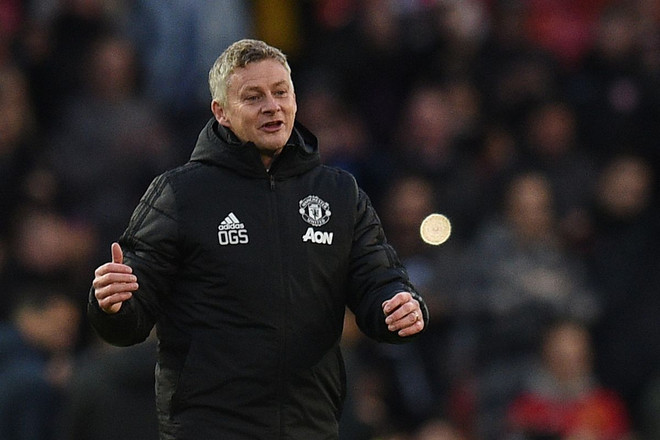 Cổ động viên MU rất muốn Pochettino thay thế Ole Gunnar Solskjaer. (Ảnh: AFP) Pochettino sẽ đi về đâu sau khi rời khỏi Tottenham Hotspur? ảnh 2