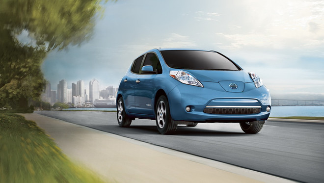 Leaf là mẫu xe điện bán chạy nhất ở châu Âu năm 2013 ảnh 1
