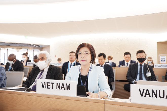 Đại sứ Lê Thị Tuyết Mai tham dự Khóa họp lần thứ 51 của Hội đồng Nhân quyền Liên hợp quốc. (Ảnh: Xuân Hoàng/TTXVN) Việt Nam nằm trong 20 nền kinh tế thương mại quốc tế hàng đầu thế giới ảnh 2