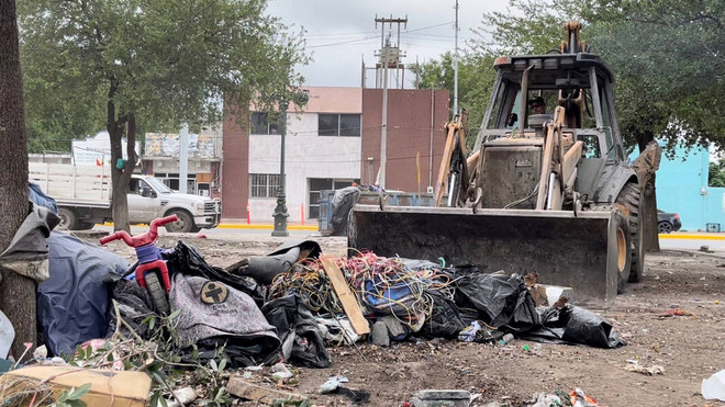 Mexico giải tỏa một trại tạm trú cho người di cư ở biên giới với Mỹ ảnh 1